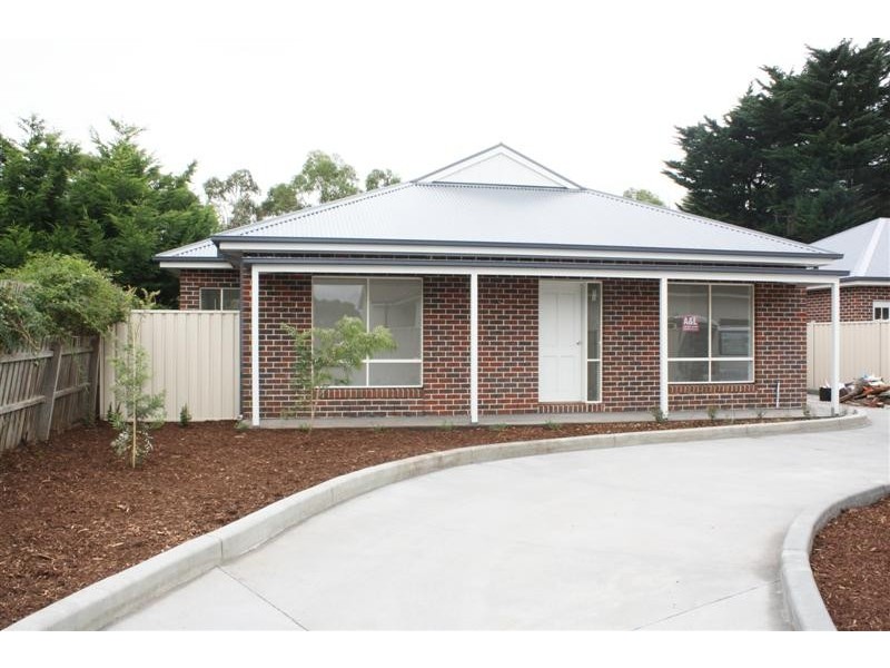 14 Morrow Road  TOWNHOUSE 1, Gisborne VIC 3437