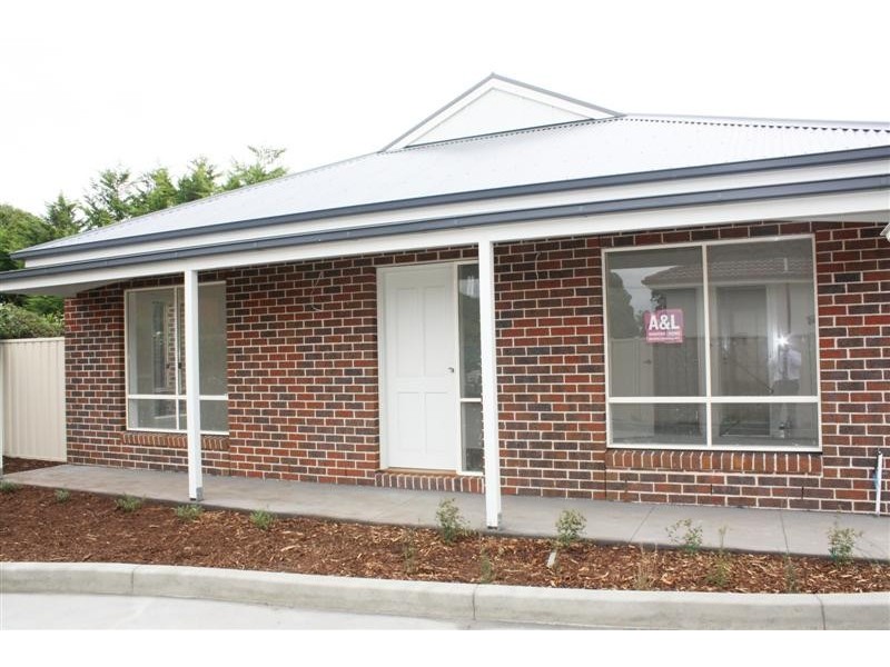 14 Morrow Road  TOWNHOUSE 1, Gisborne VIC 3437