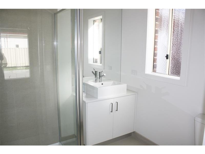 14 Morrow Road  TOWNHOUSE 1, Gisborne VIC 3437