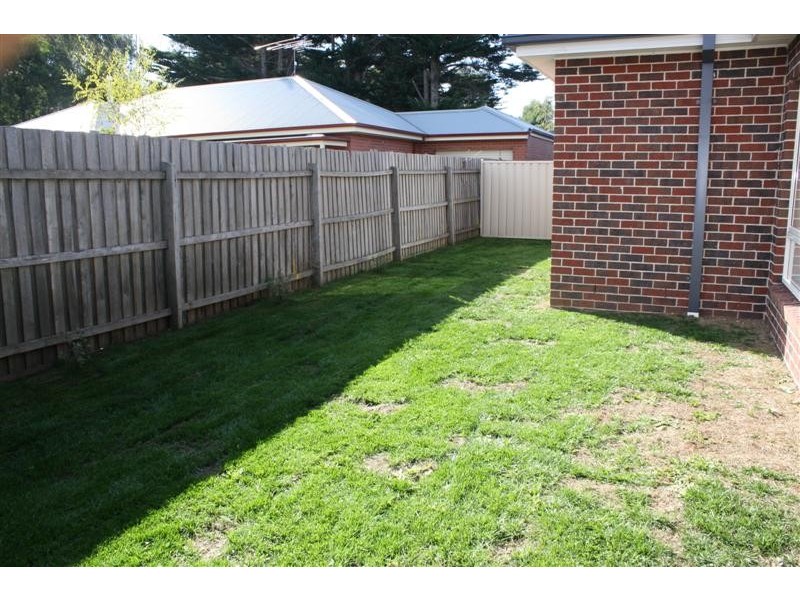 14 Morrow Road  TOWNHOUSE 1, Gisborne VIC 3437