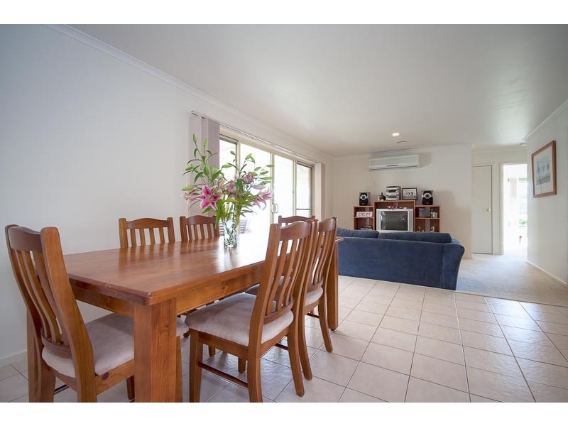 2 Landscape Close, Gisborne VIC 3437