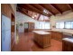 5  Thomas Court *, Romsey VIC 3434