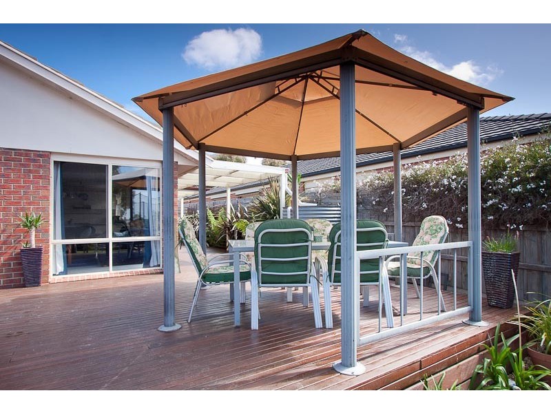 11 Candlebark Court, Riddells Creek VIC 3431