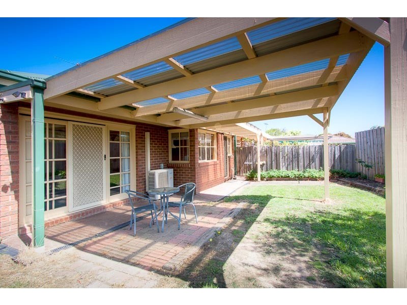 Unit 2/23 Farrell St, Gisborne VIC 3437