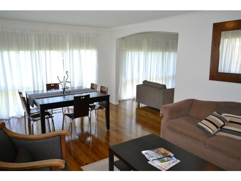 41 Grant Ave, Gisborne VIC 3437