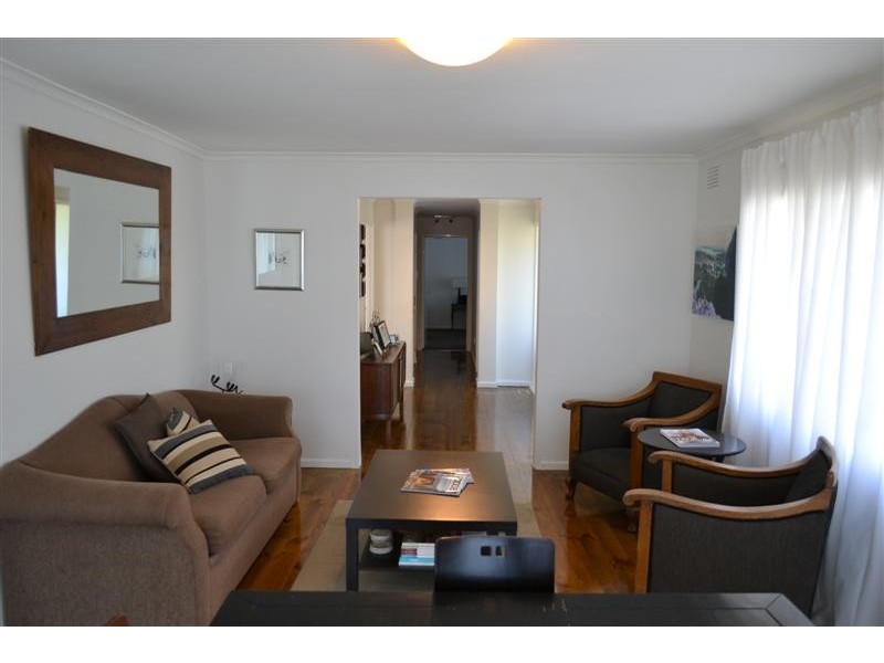 41 Grant Ave, Gisborne VIC 3437