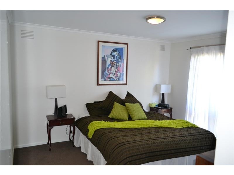 41 Grant Ave, Gisborne VIC 3437