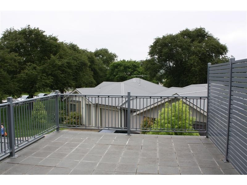 Unit 8/ 1-5 Rodney Street, Gisborne VIC 3437