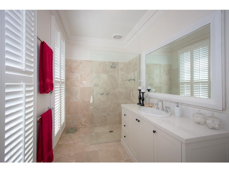 7-9 Bloomfield Road, Gisborne VIC 3437