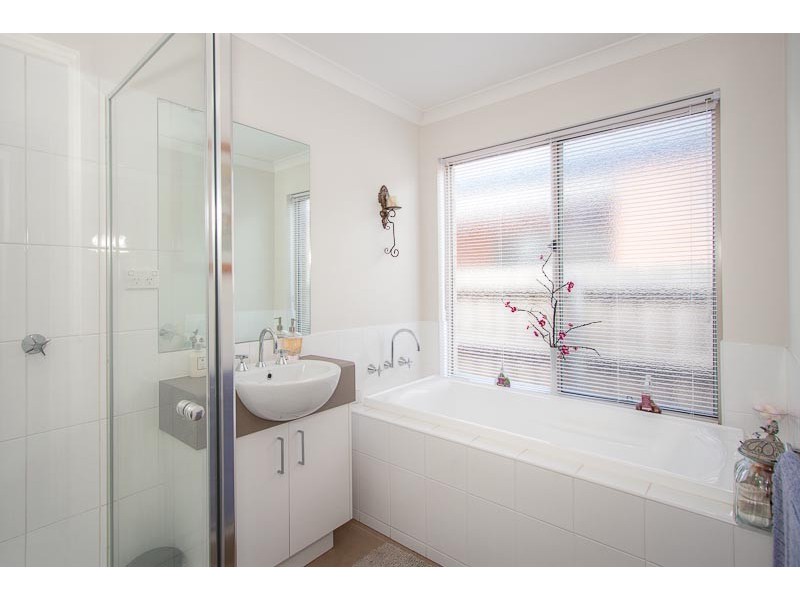 22 Vernon Close, Gisborne VIC 3437