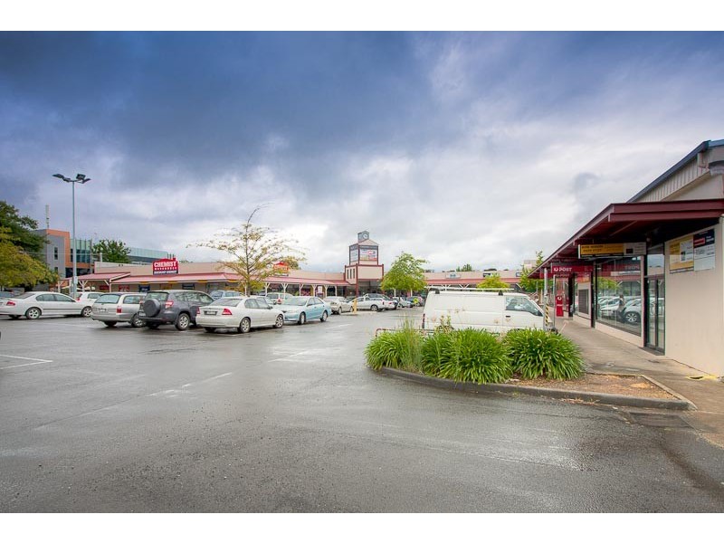 37 Hamilton St, Gisborne VIC 3437