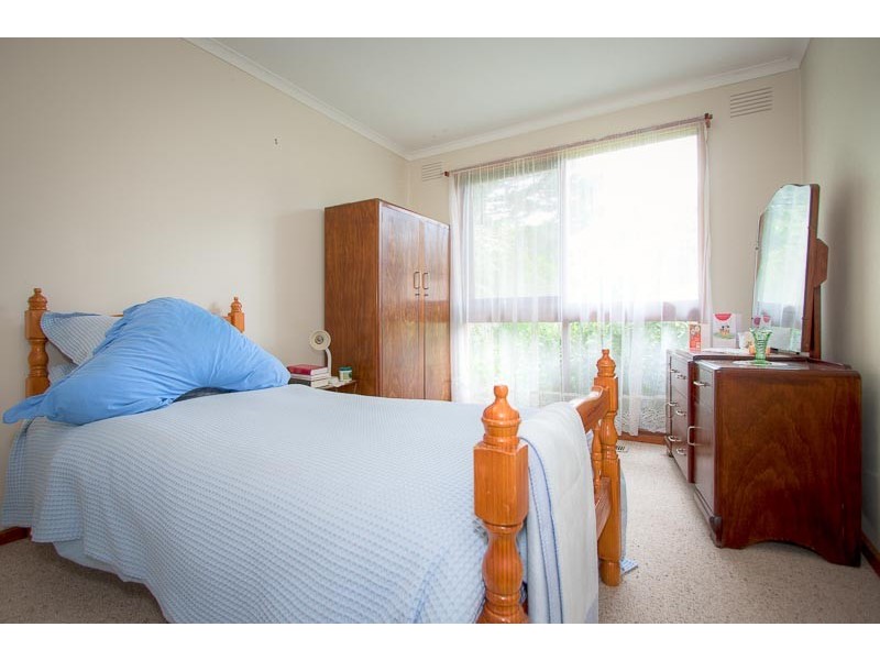 12 Oakley Court, Gisborne VIC 3437