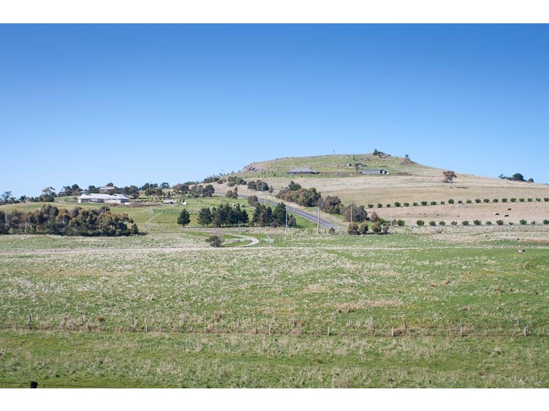 40 Couangalt Rd, Gisborne VIC 3437