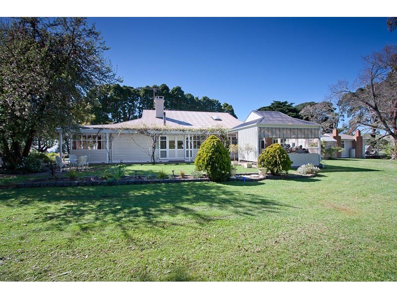 40 Couangalt Rd, Gisborne VIC 3437