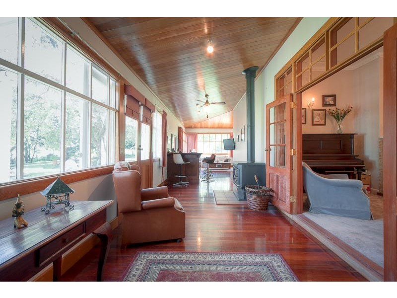 40 Couangalt Rd, Gisborne VIC 3437