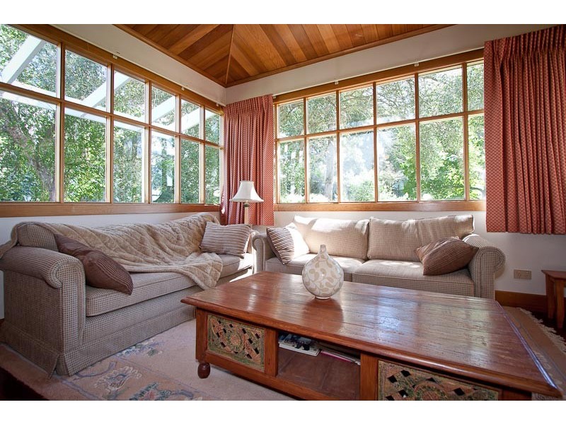 40 Couangalt Road, Gisborne South VIC 3437