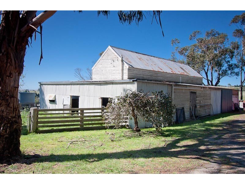 40 Couangalt Road, Gisborne South VIC 3437