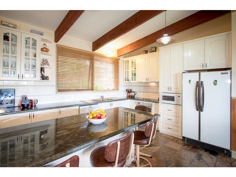 174 SHORT RD, Gisborne South VIC 3437