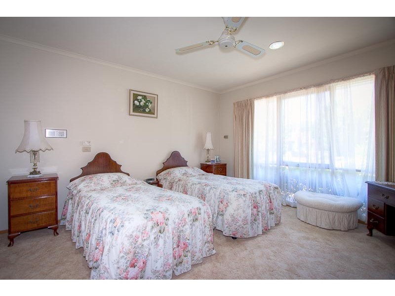 14 Skyline Drive, Gisborne VIC 3437