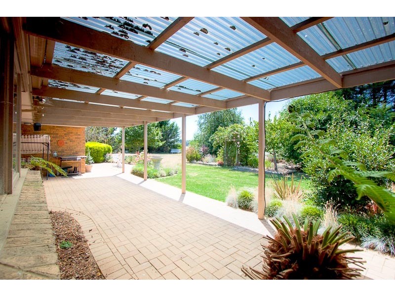 14 Skyline Drive, Gisborne VIC 3437