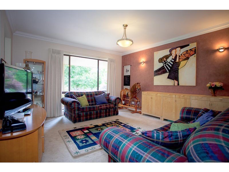 45 Brougham Rd, Macedon VIC 3440