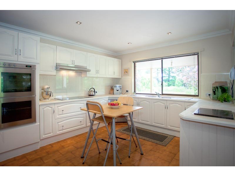 45 Brougham Rd, Macedon VIC 3440