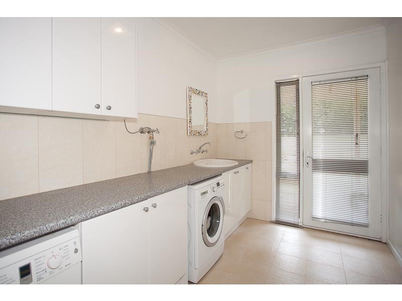 45 Brougham Rd, Macedon VIC 3440