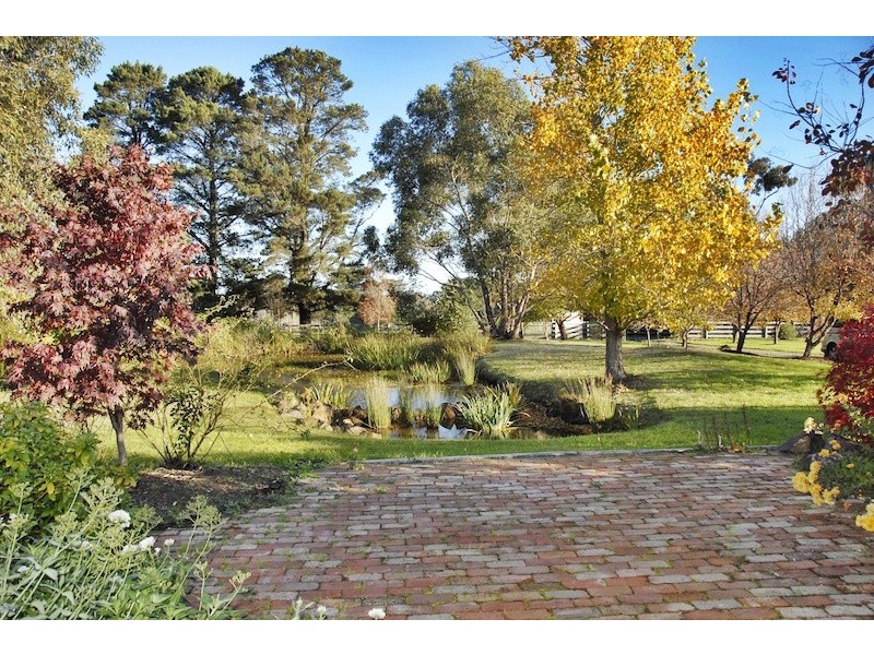 45 Brougham Rd, Macedon VIC 3440