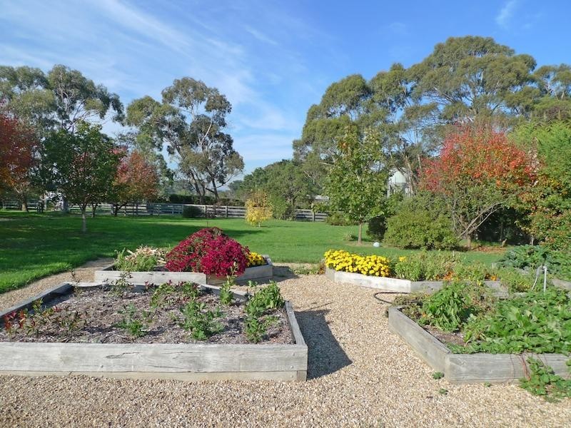 45 Brougham Rd, Macedon VIC 3440