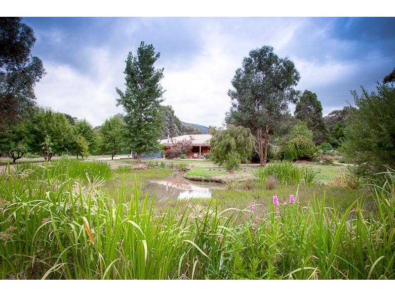 45 Brougham Rd, Macedon VIC 3440