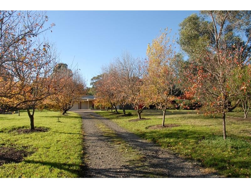 45 Brougham Rd, Macedon VIC 3440
