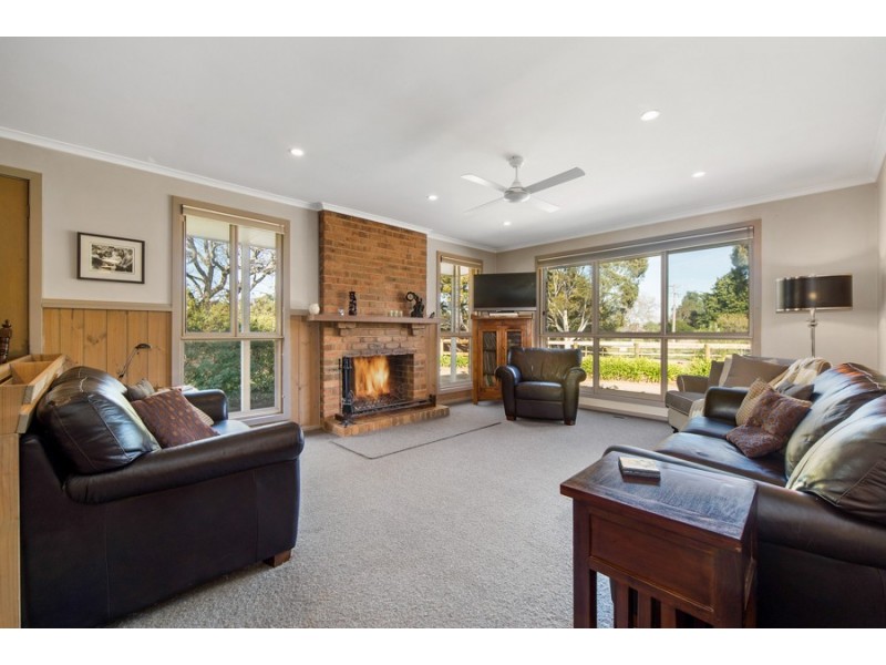 148 Main Road, Riddells Creek VIC 3431