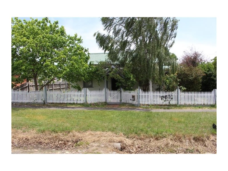 56 Aitken Street, Gisborne VIC 3437