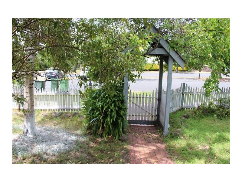 56 Aitken Street, Gisborne VIC 3437