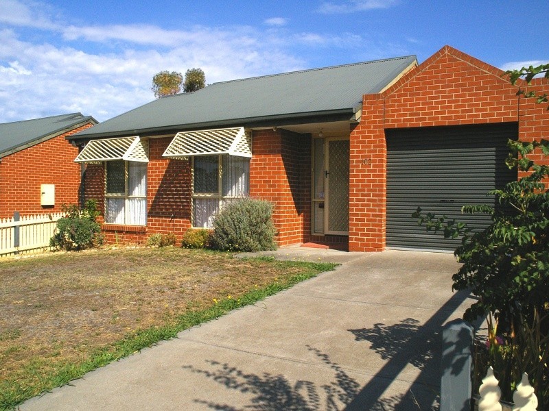 4/102 Main Road, Riddells Creek VIC 3431