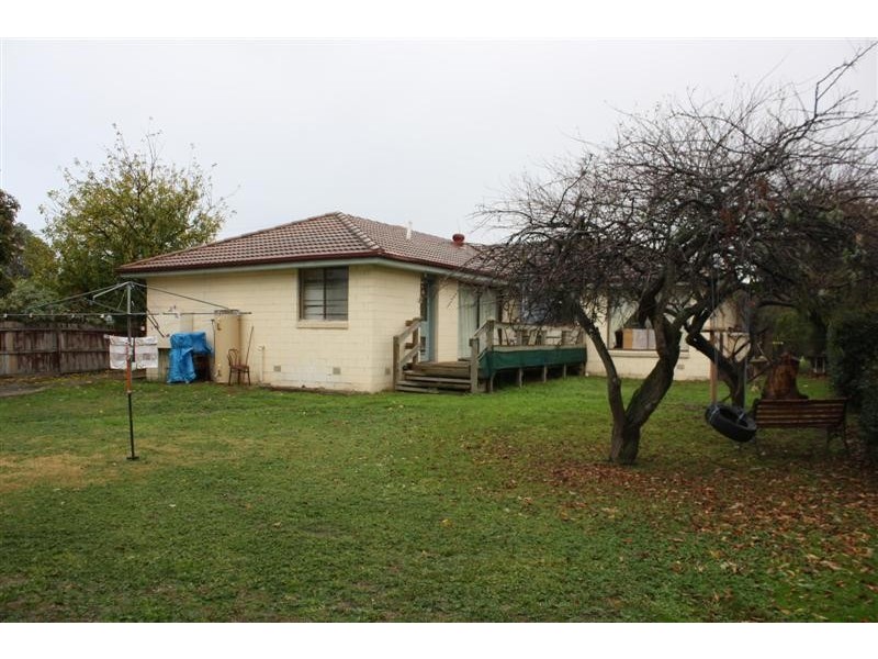 23 Racecourse Road, Riddells Creek VIC 3431