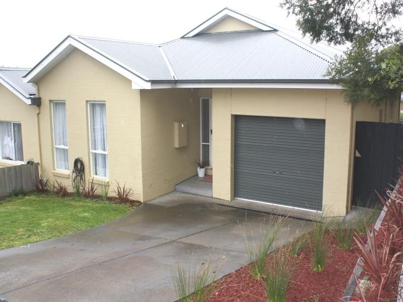 25 Stephen Street, Gisborne VIC 3437
