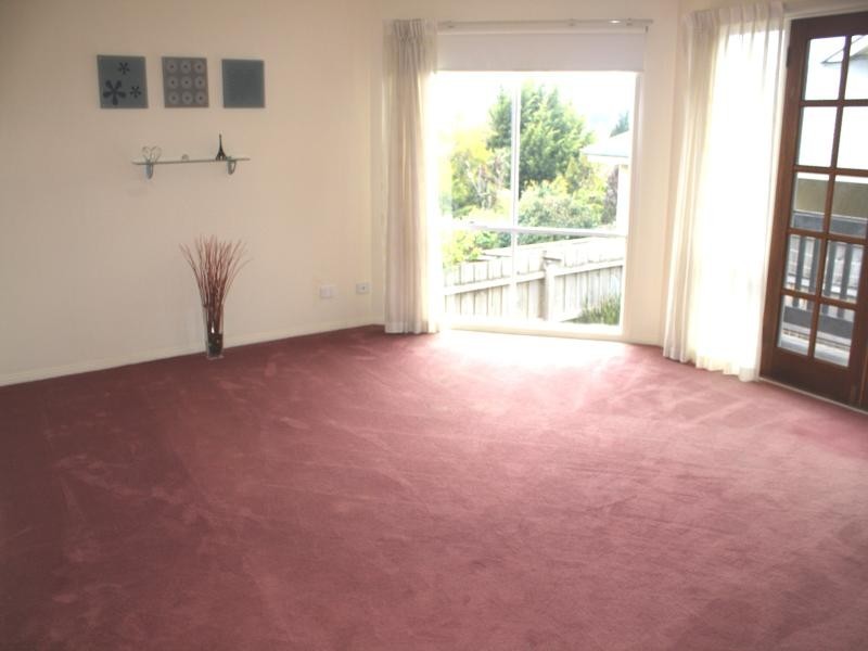 25 Stephen Street, Gisborne VIC 3437