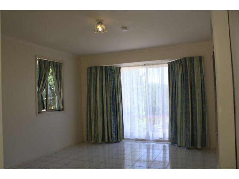 30 Frith Road, Gisborne VIC 3437