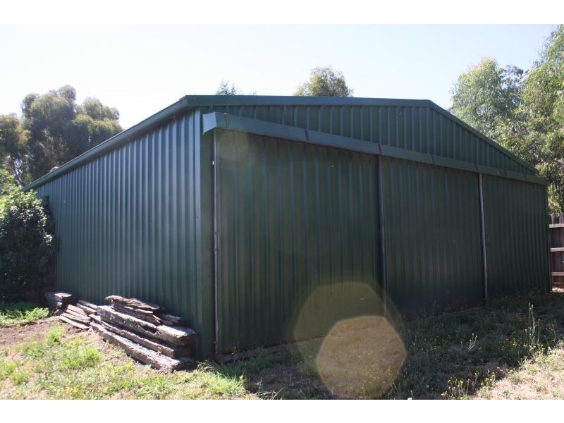30 Frith Road, Gisborne VIC 3437
