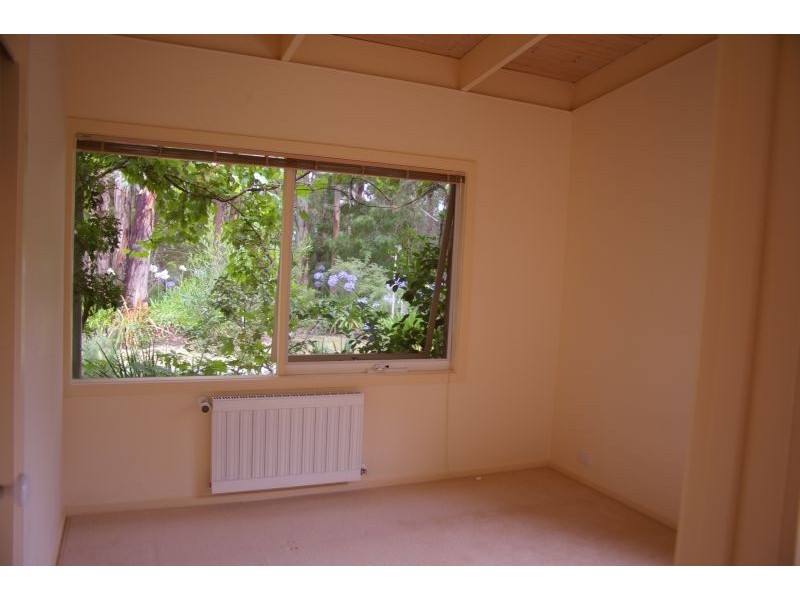 19 Bellhouse Street, Macedon VIC 3440