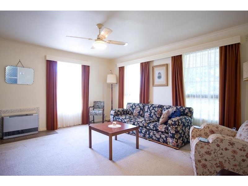 54 Brantome Street, Gisborne VIC 3437
