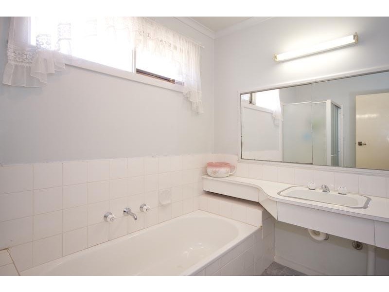 54 Brantome Street, Gisborne VIC 3437