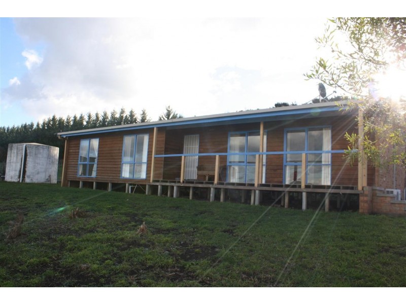 79 Berrie Road, Gisborne South VIC 3437