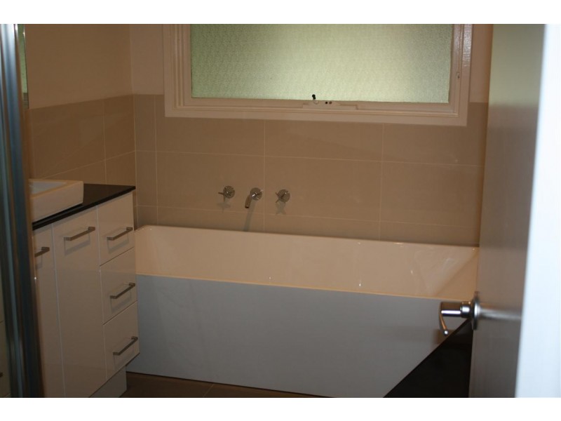 77 Racecourse Road, Riddells Creek VIC 3431