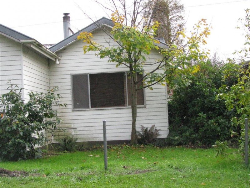 35 Bawden Road, Woodend VIC 3442