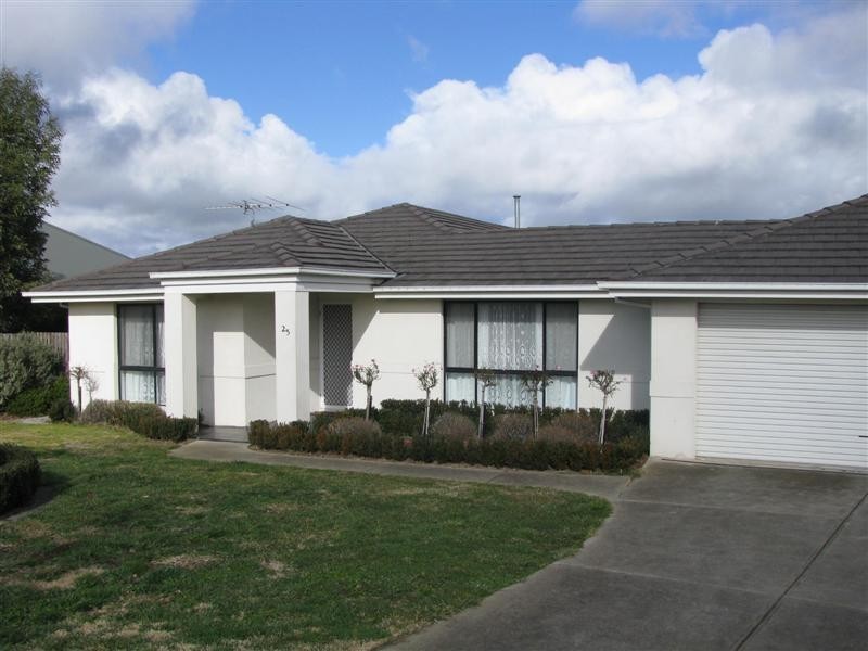 25 The Boulevard, Gisborne VIC 3437