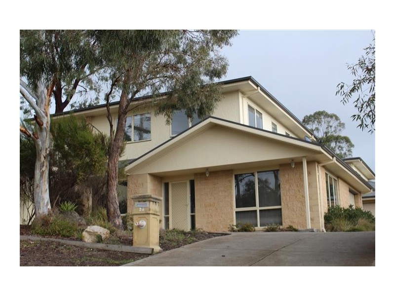 1/26 Stephen Street, Gisborne VIC 3437