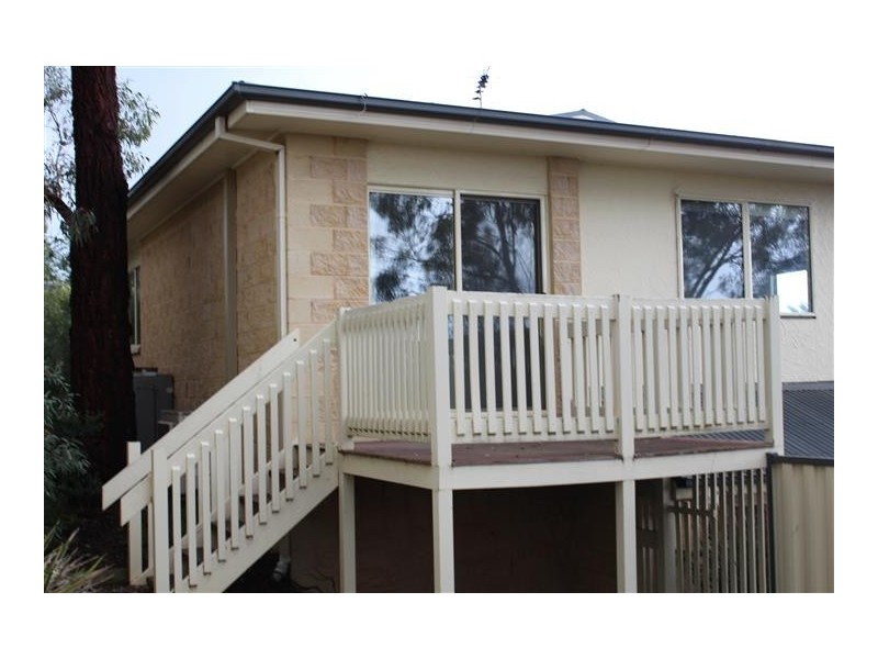 1/26 Stephen Street, Gisborne VIC 3437