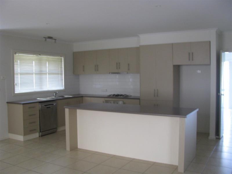 2 Irene Way, Kyneton VIC 3444